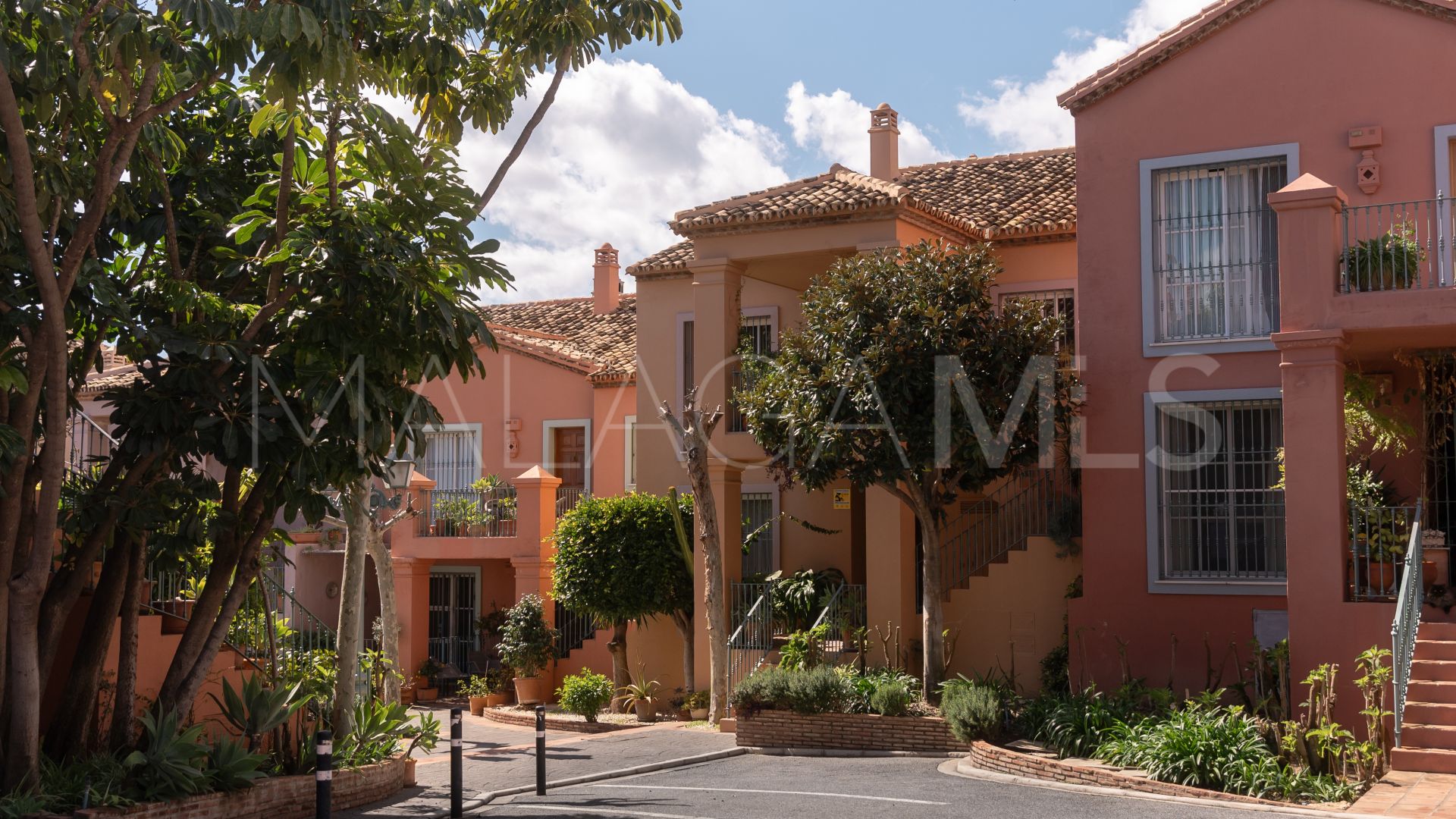 Maison de ville for sale in Monte Halcones