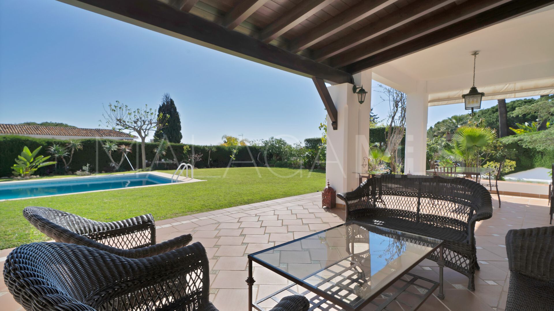 Villa for sale in Las Brisas