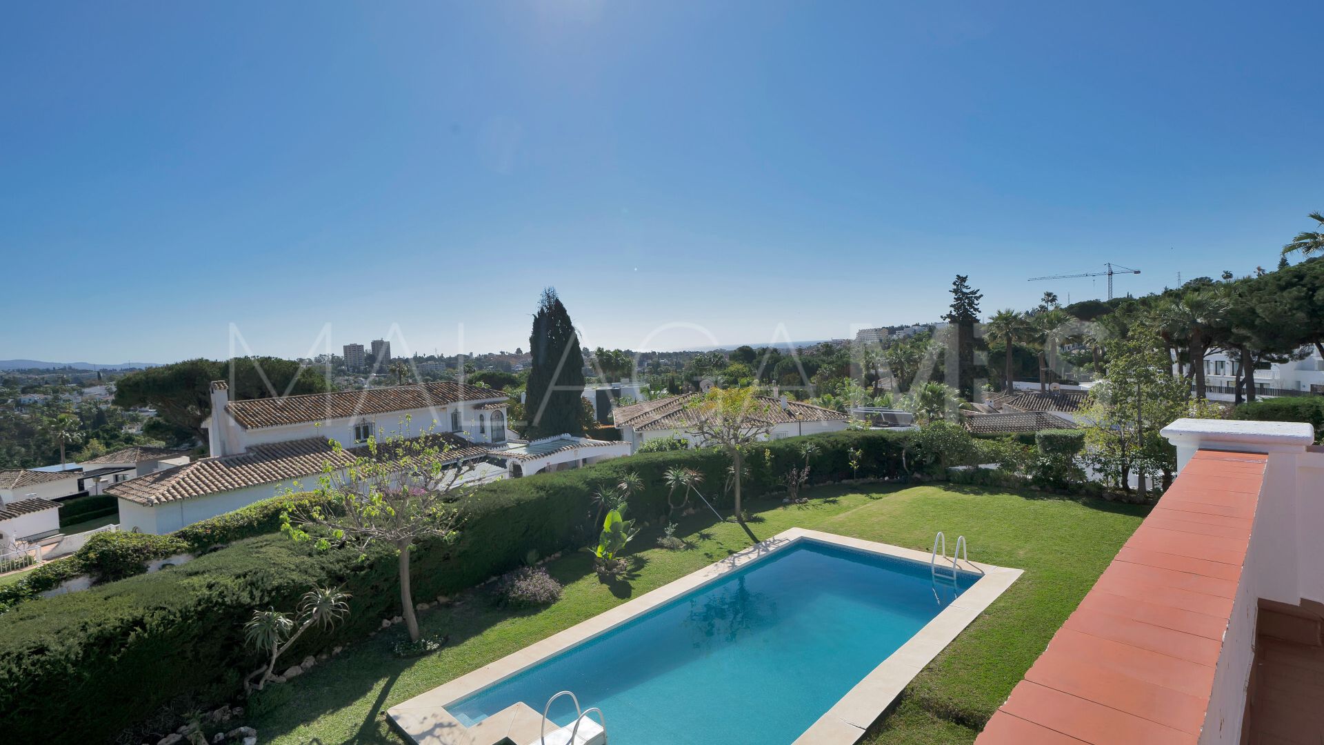 Villa for sale in Las Brisas