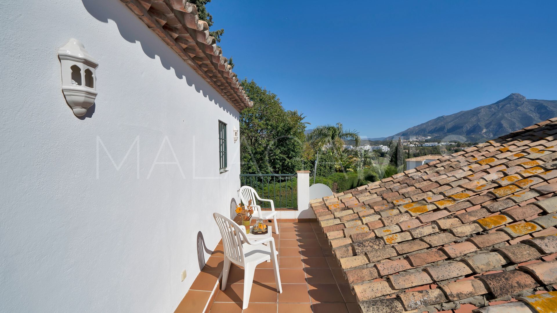 Villa for sale in Las Brisas