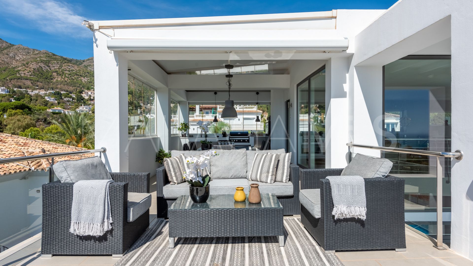 Villa for sale in Mijas Pueblo