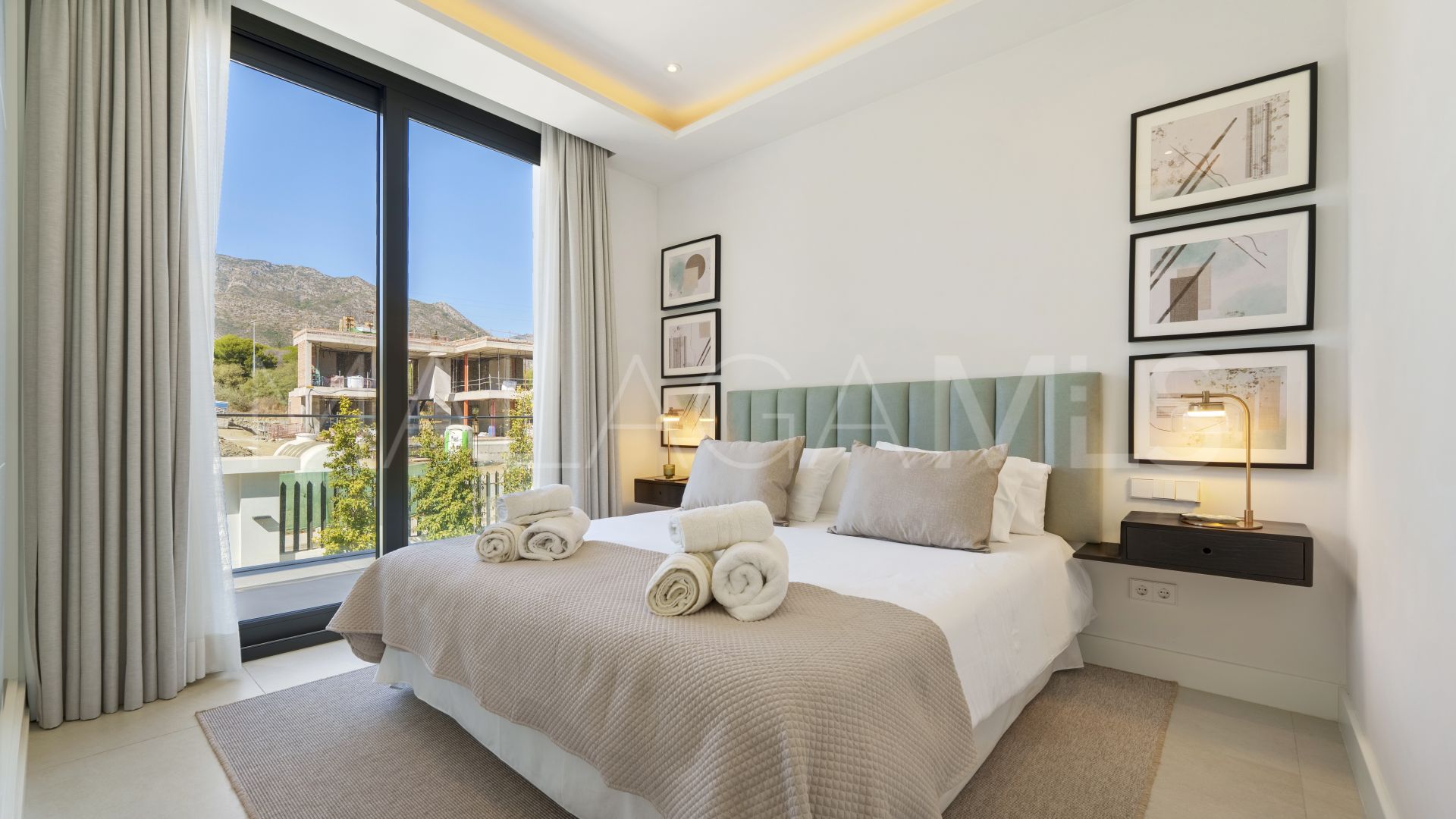 Villa for sale in Altos de Puente Romano