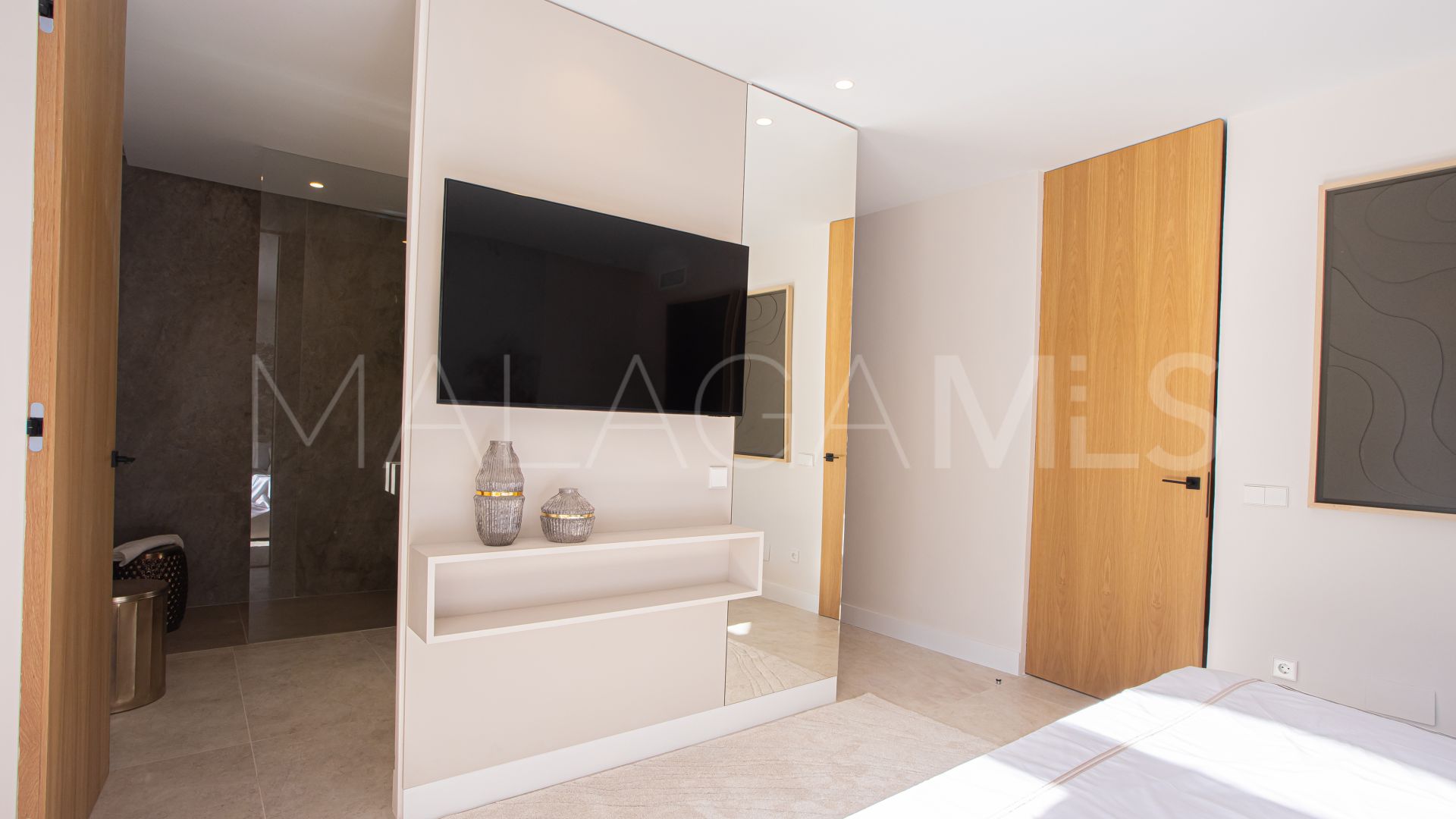 Zweistöckiges penthouse for sale in Aloha Gardens