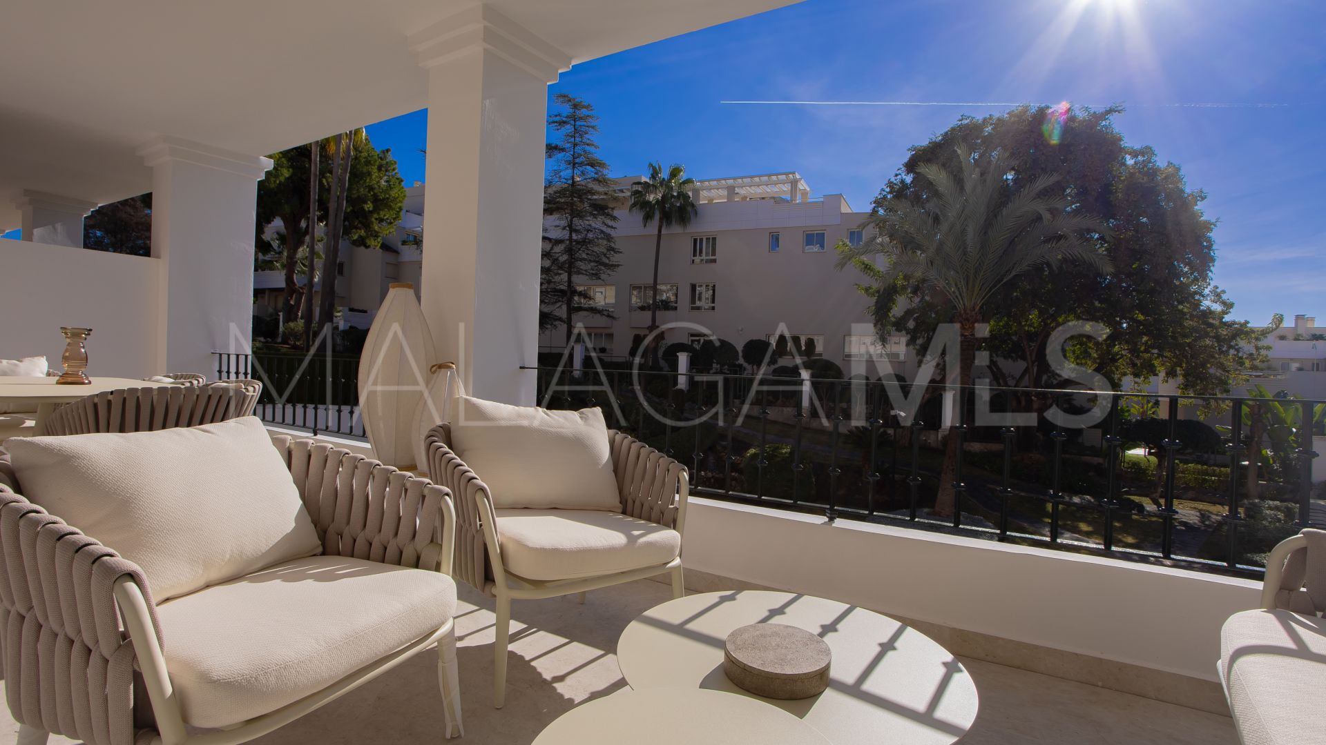 Zweistöckiges penthouse for sale in Aloha Gardens