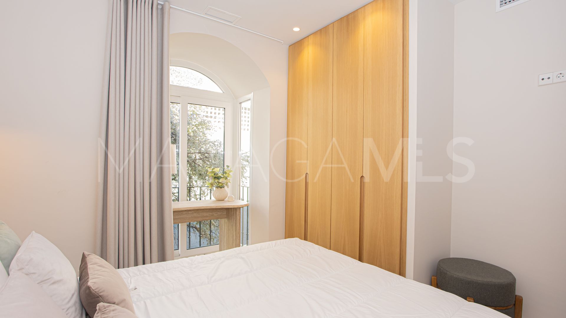 Zweistöckiges penthouse for sale in Aloha Gardens