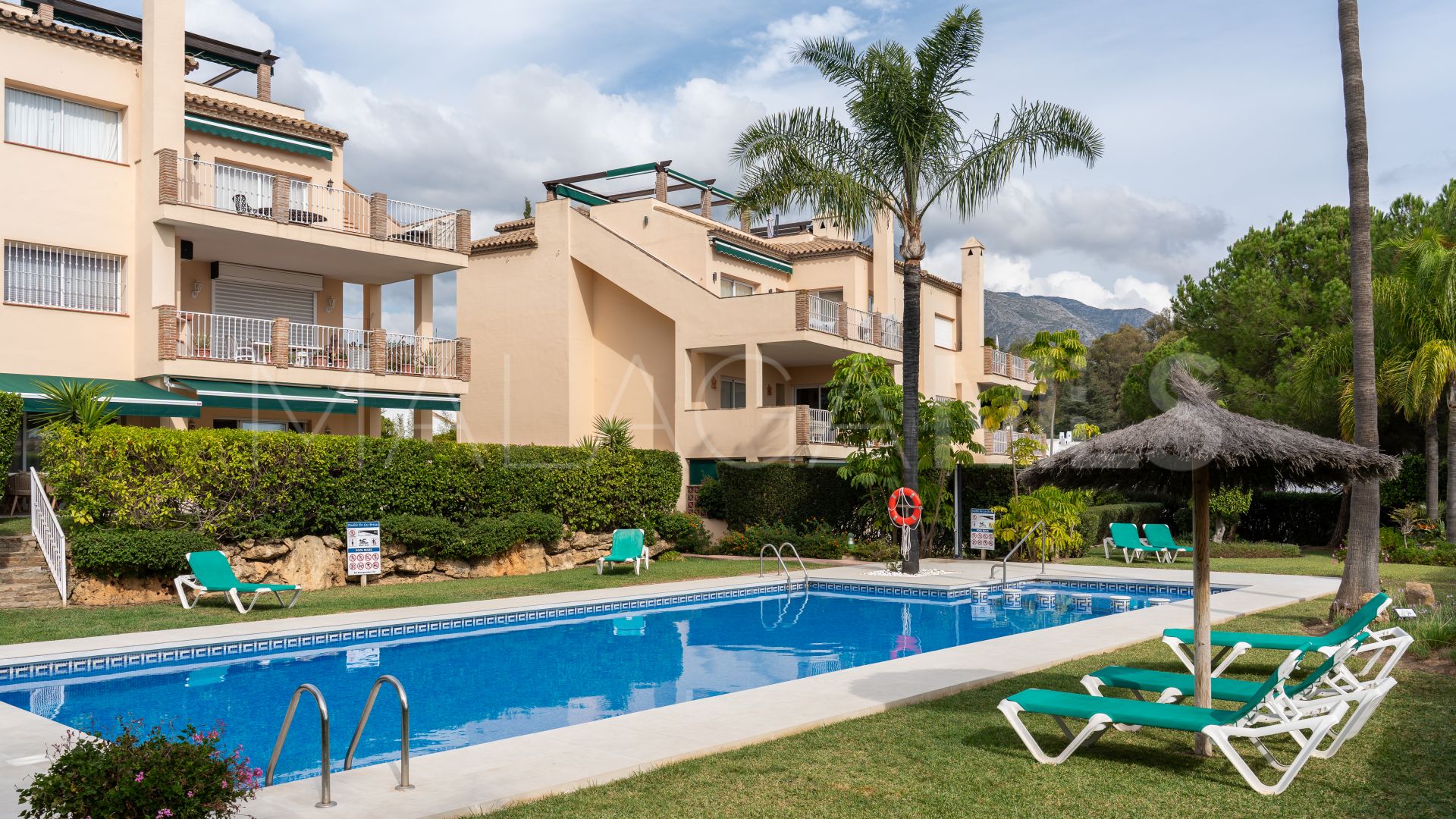 Pueblo de Las Brisas, apartamento planta baja for sale