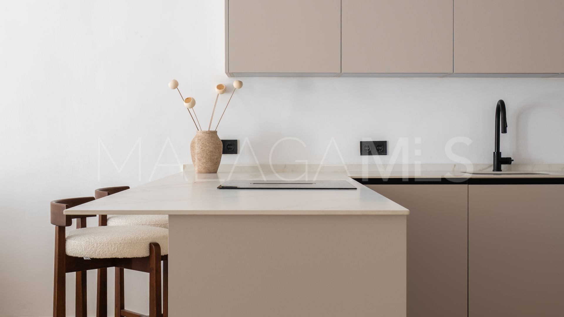 Pueblo de Las Brisas, apartamento planta baja for sale