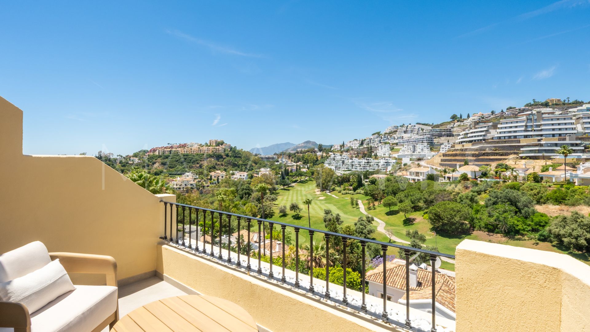Tvåvåningslägenhet for sale in La Quinta Hills