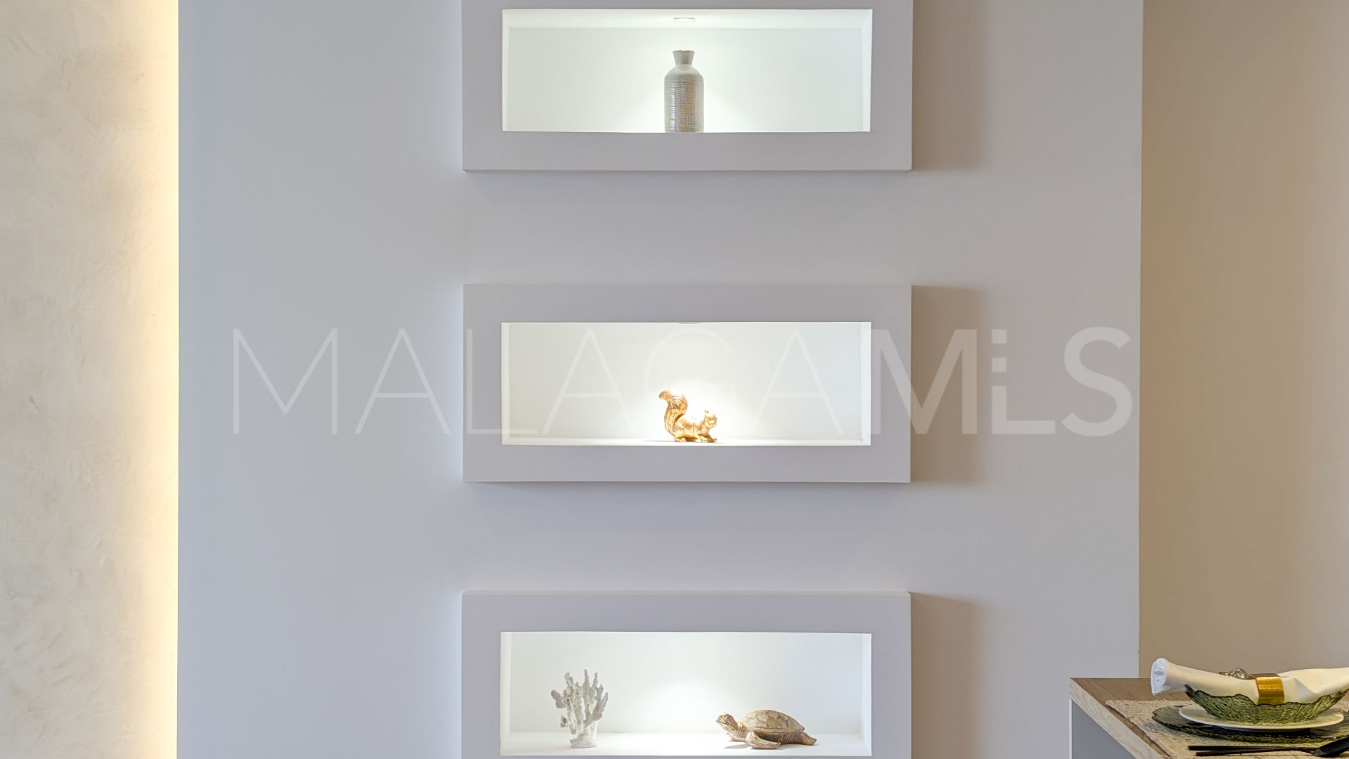 Buy 2 bedrooms apartment in San Pedro de Alcantara