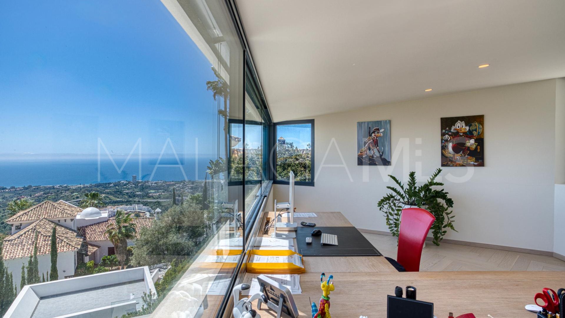 Buy Los Altos de los Monteros villa with 4 bedrooms