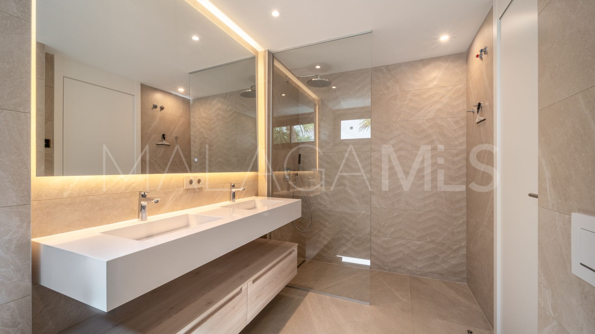 Wohnung for sale in Marbella Ost