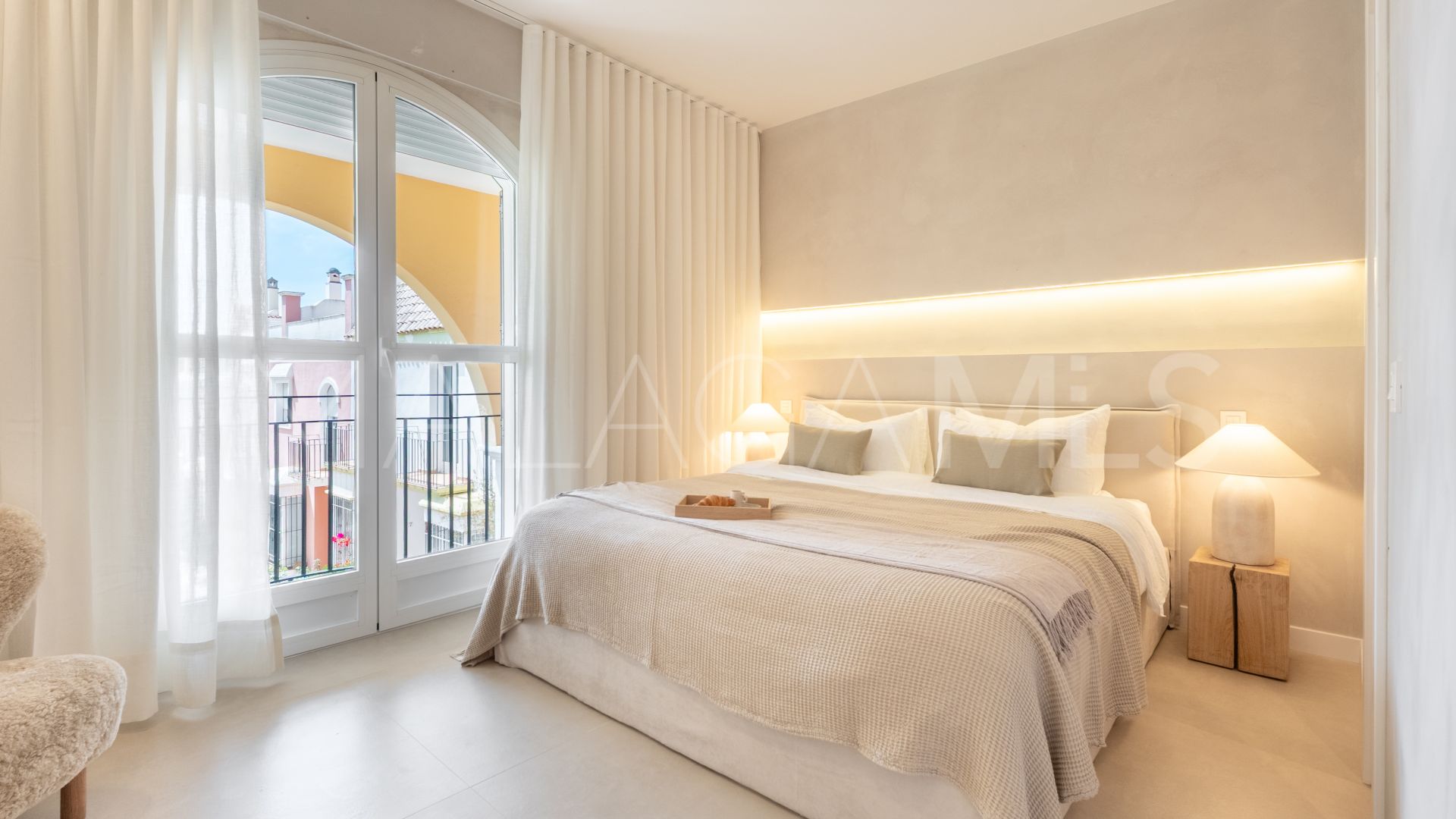 Dunas de Bahia Marbella 3 bedrooms town house for sale