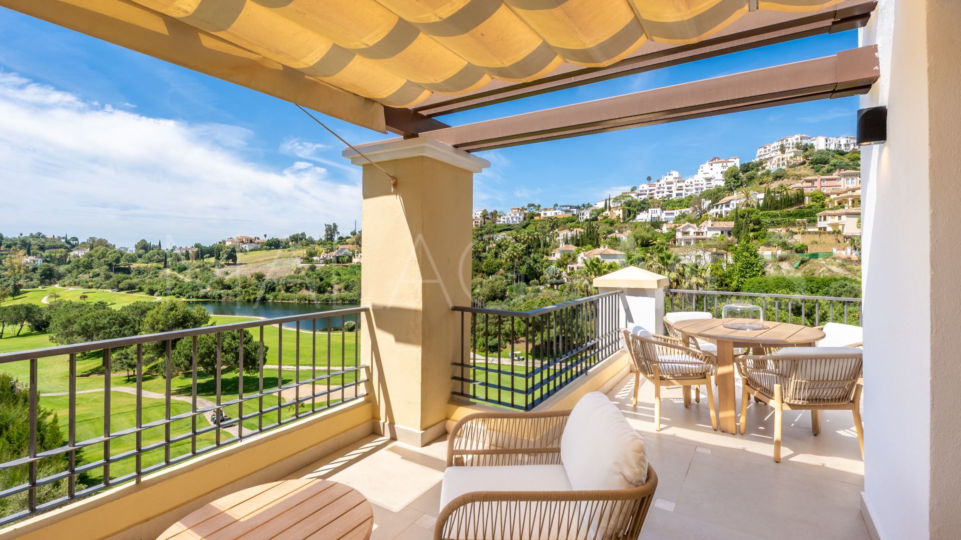Los Arqueros, Ático de 3 bedrooms for sale