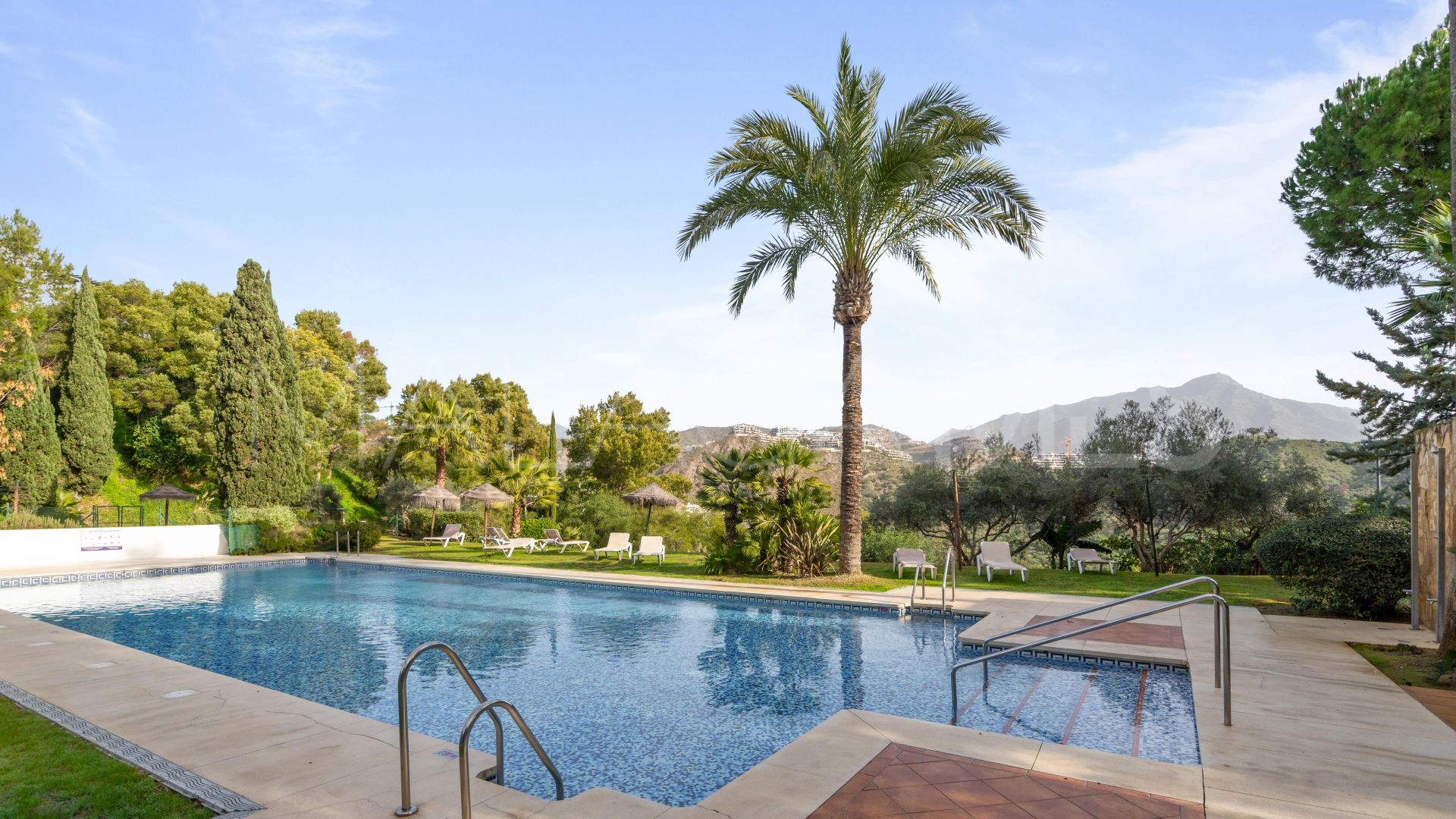 For sale apartment with 3 bedrooms in La Quinta