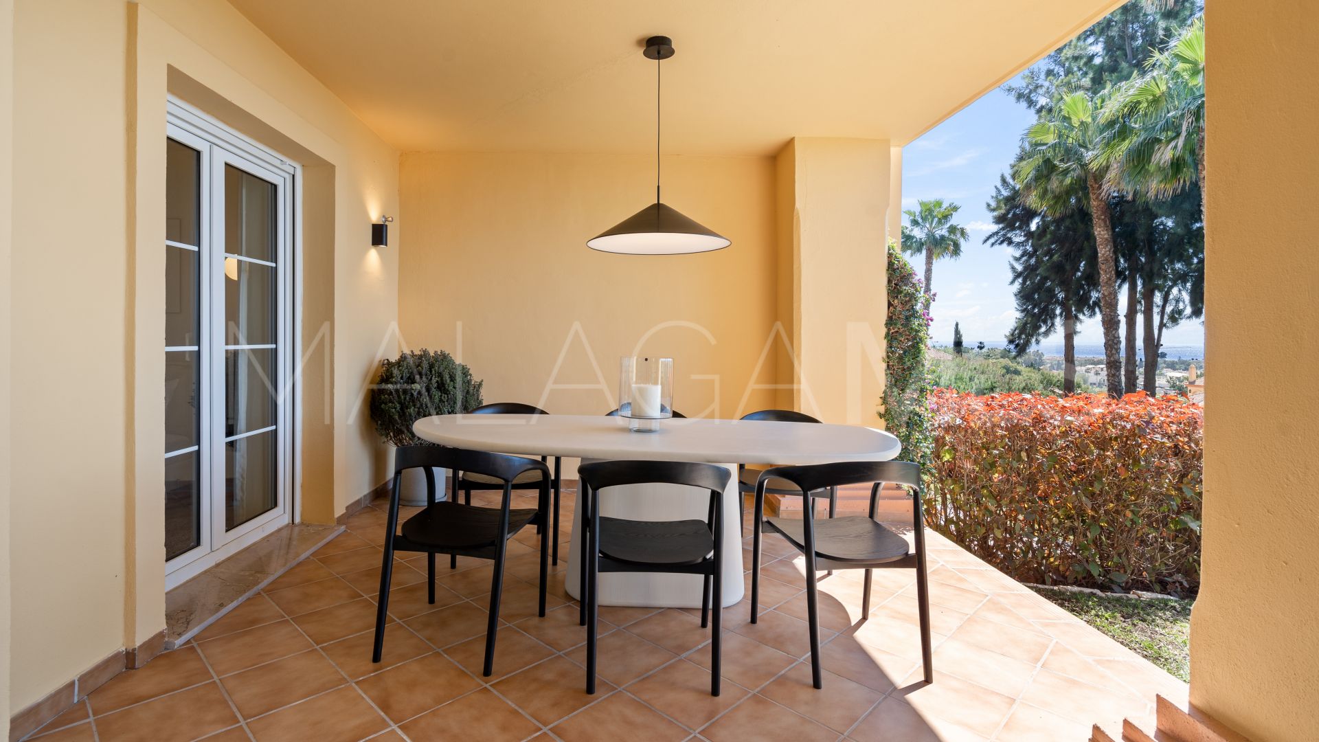 Erdgeschosswohnung for sale in Cumbres del Rodeo