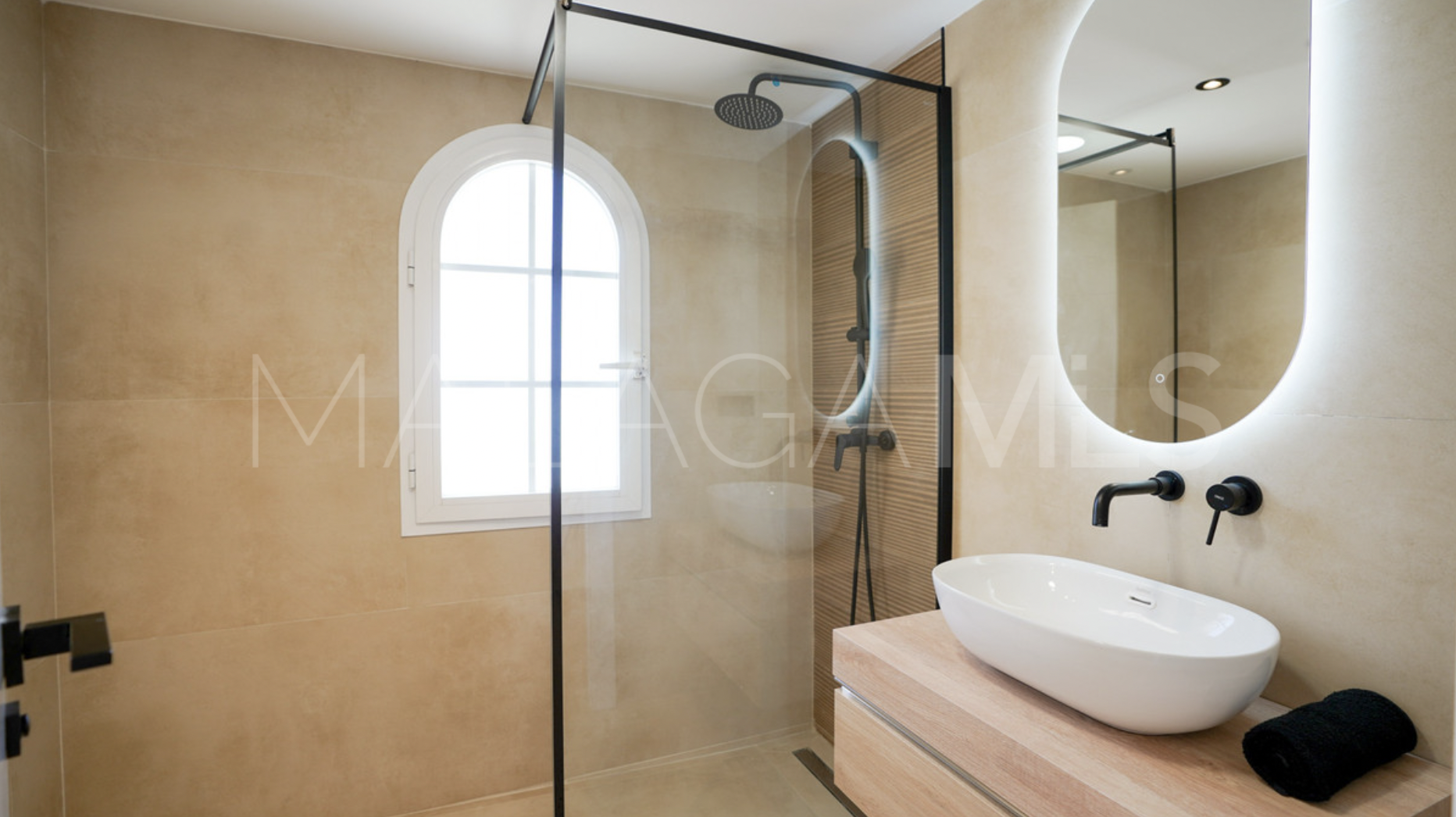 Nueva Andalucia apartment for sale