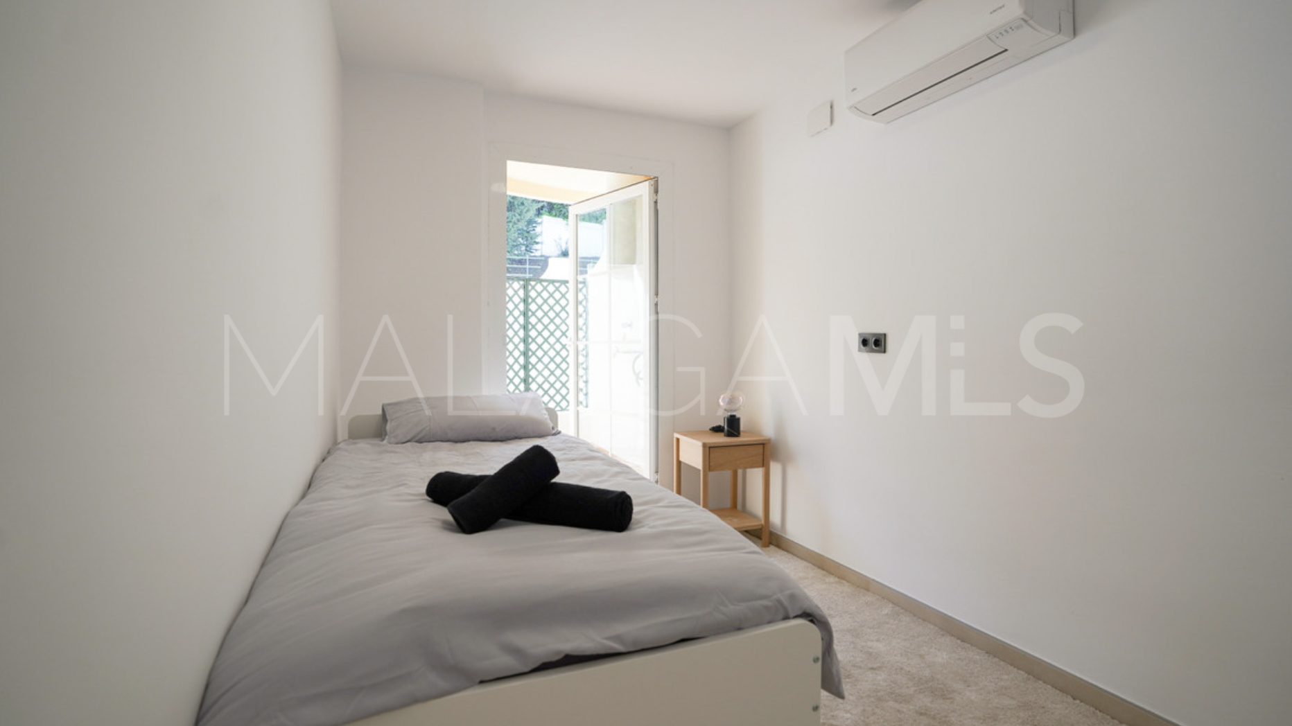 Nueva Andalucia apartment for sale