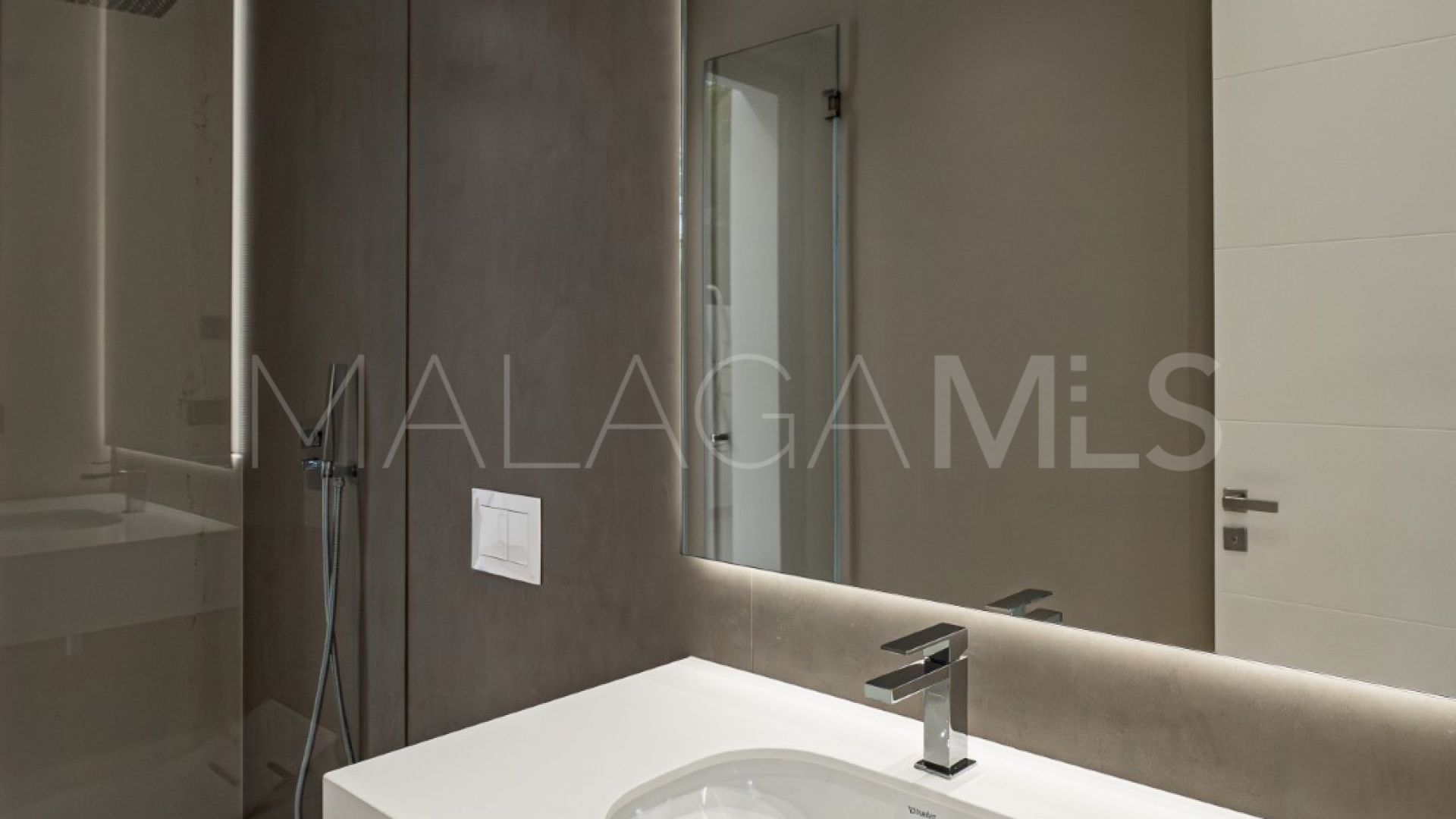 Villa for sale in Rio Verde
