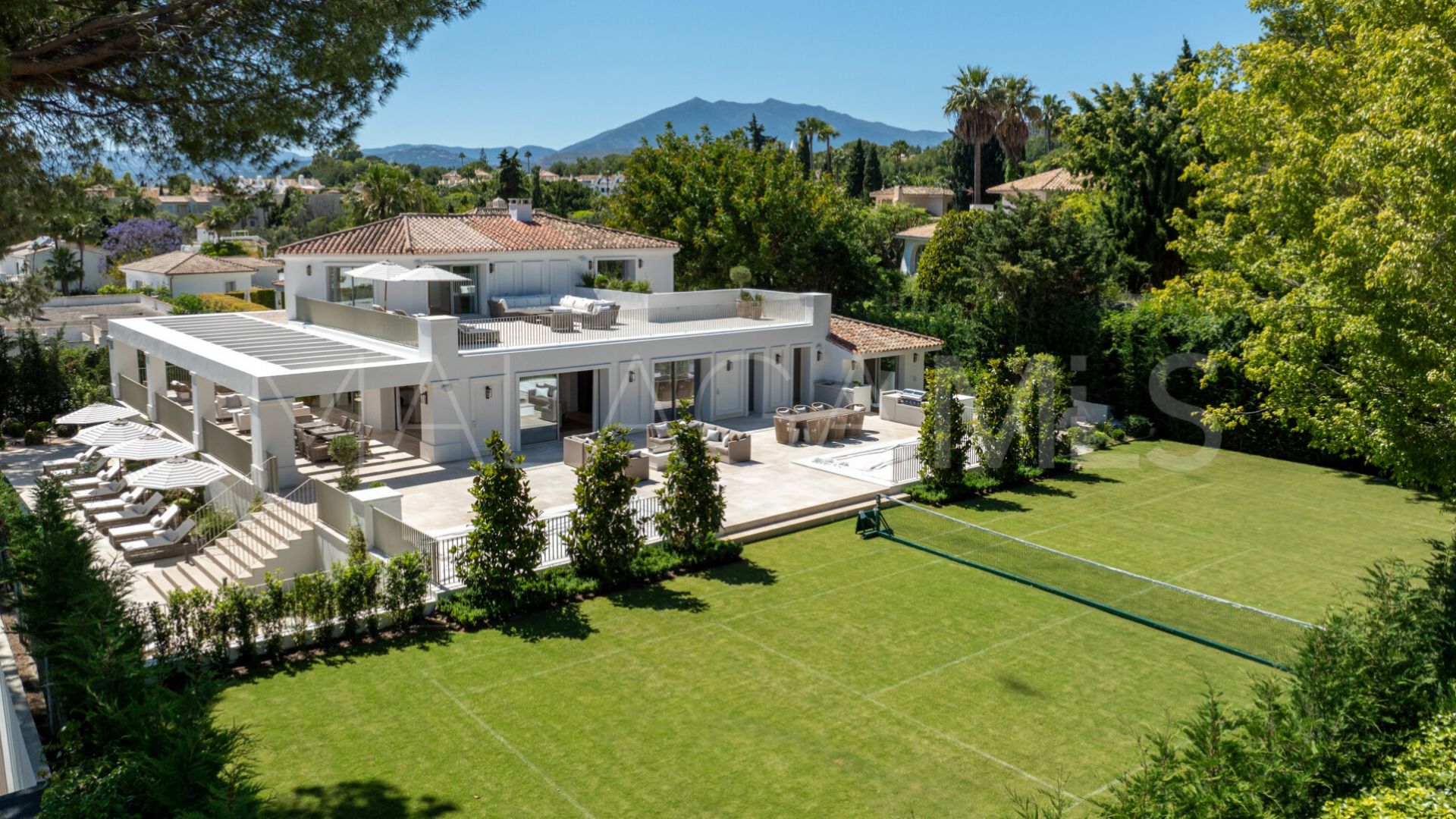 For sale 6 bedrooms villa in Nagüeles