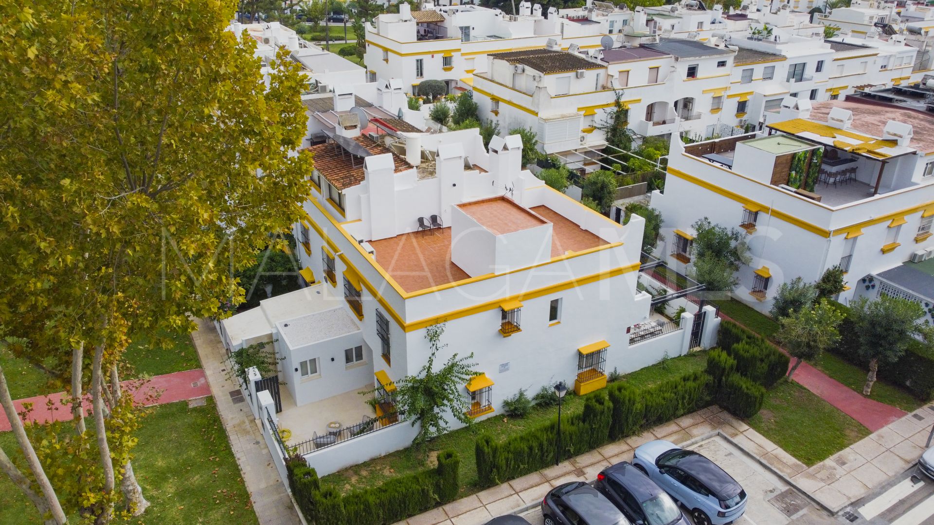 Reihenhaus for sale in Marbella Goldene Meile