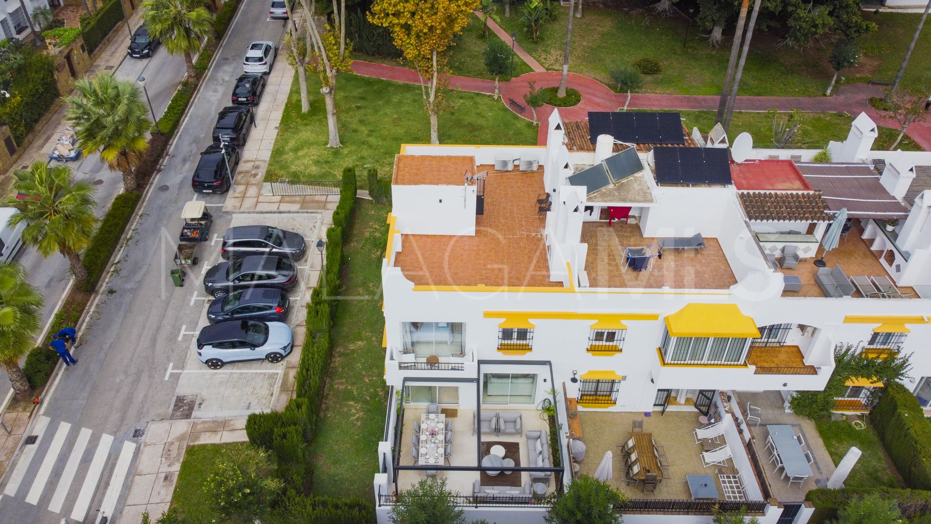 Reihenhaus for sale in Marbella Goldene Meile