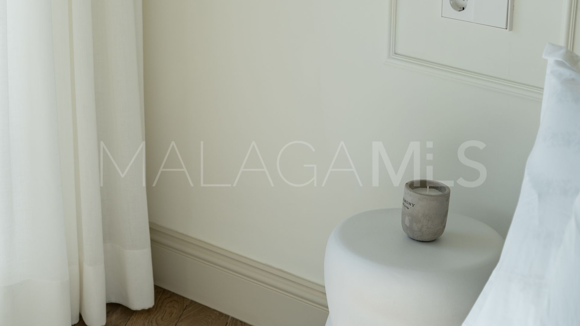 Duplex for sale in Monte Halcones