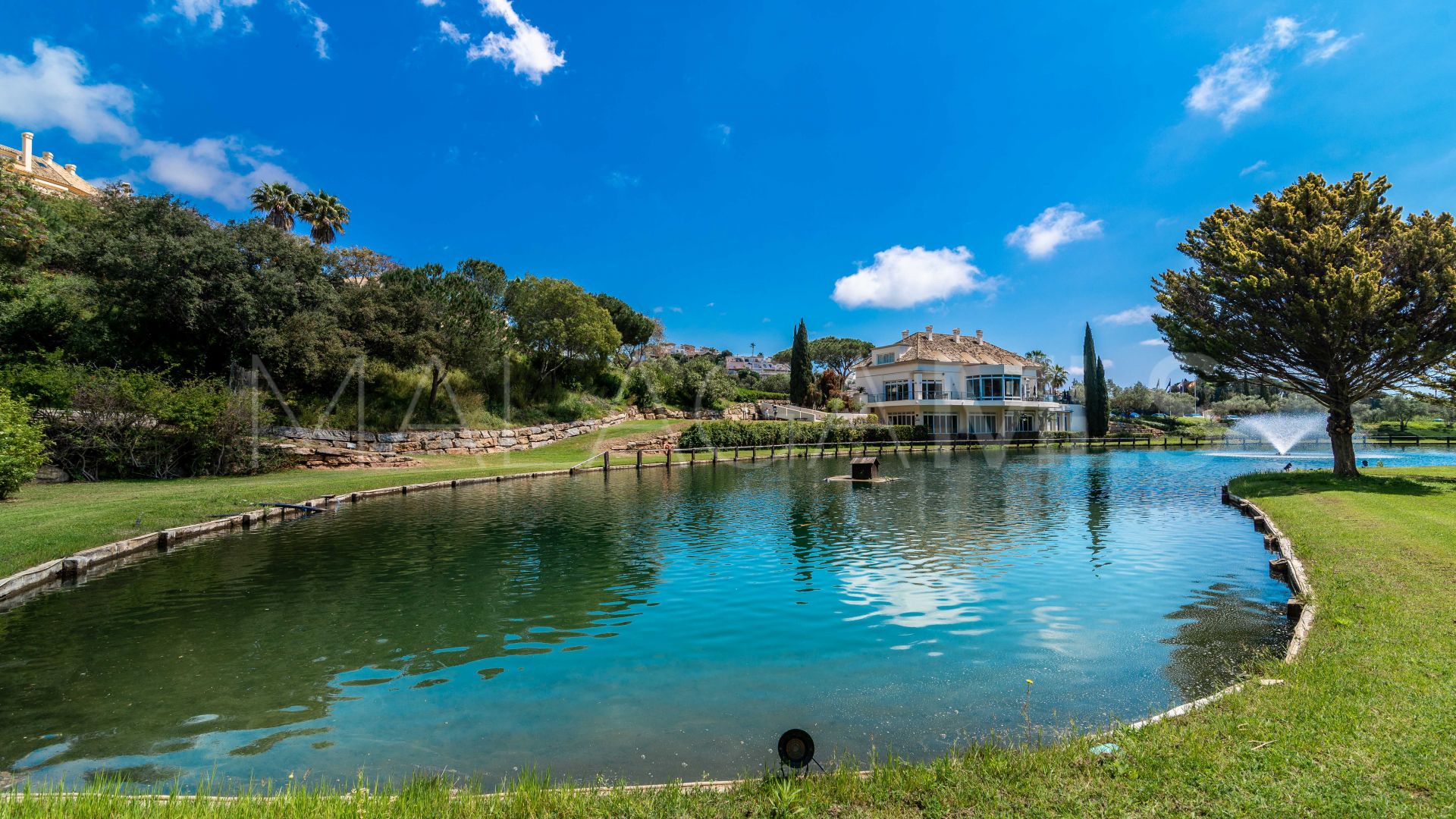 Zweistöckiges penthouse for sale in Elviria Hills