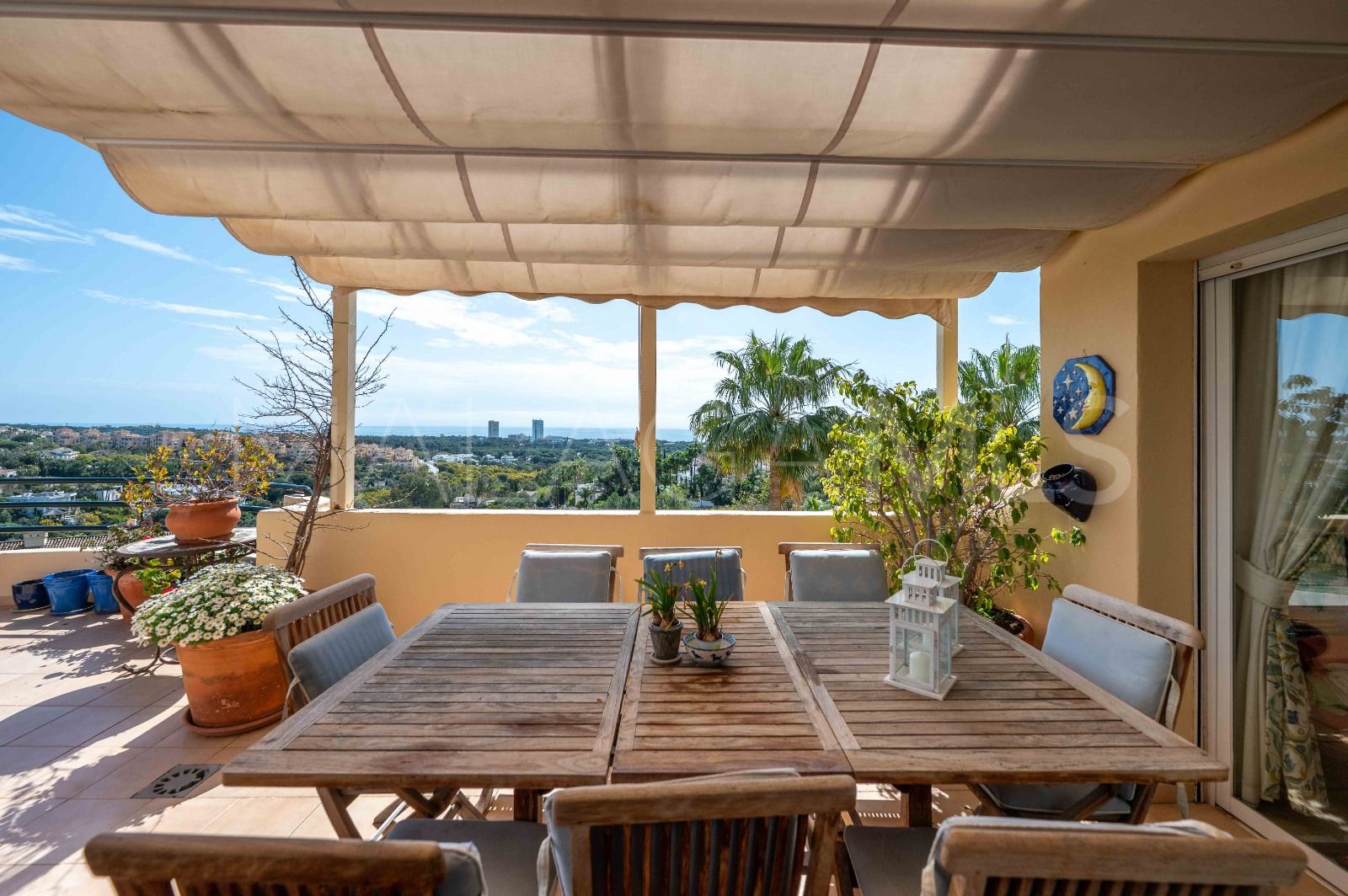 Zweistöckiges penthouse for sale in Elviria Hills