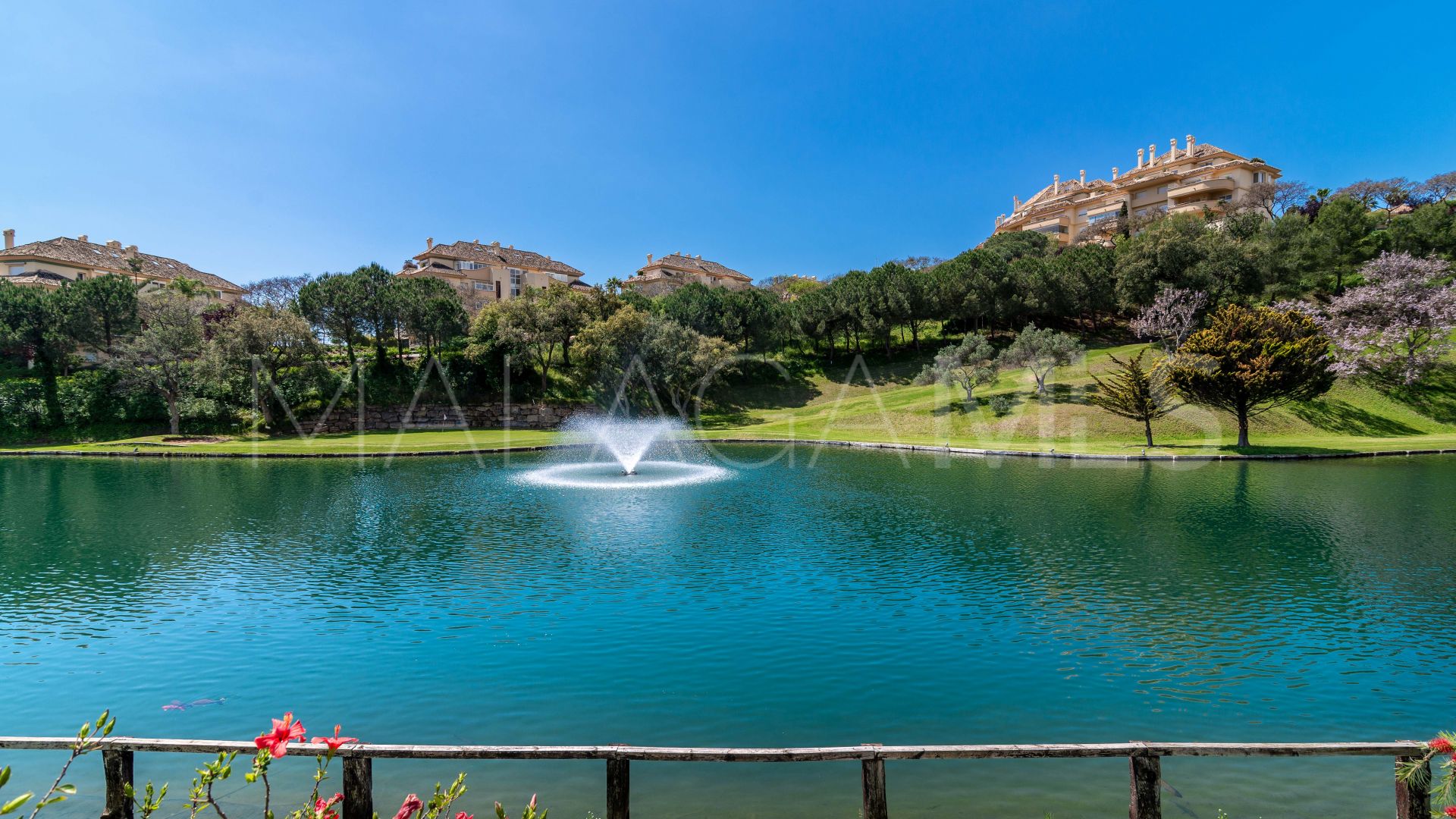 Zweistöckiges penthouse for sale in Elviria Hills