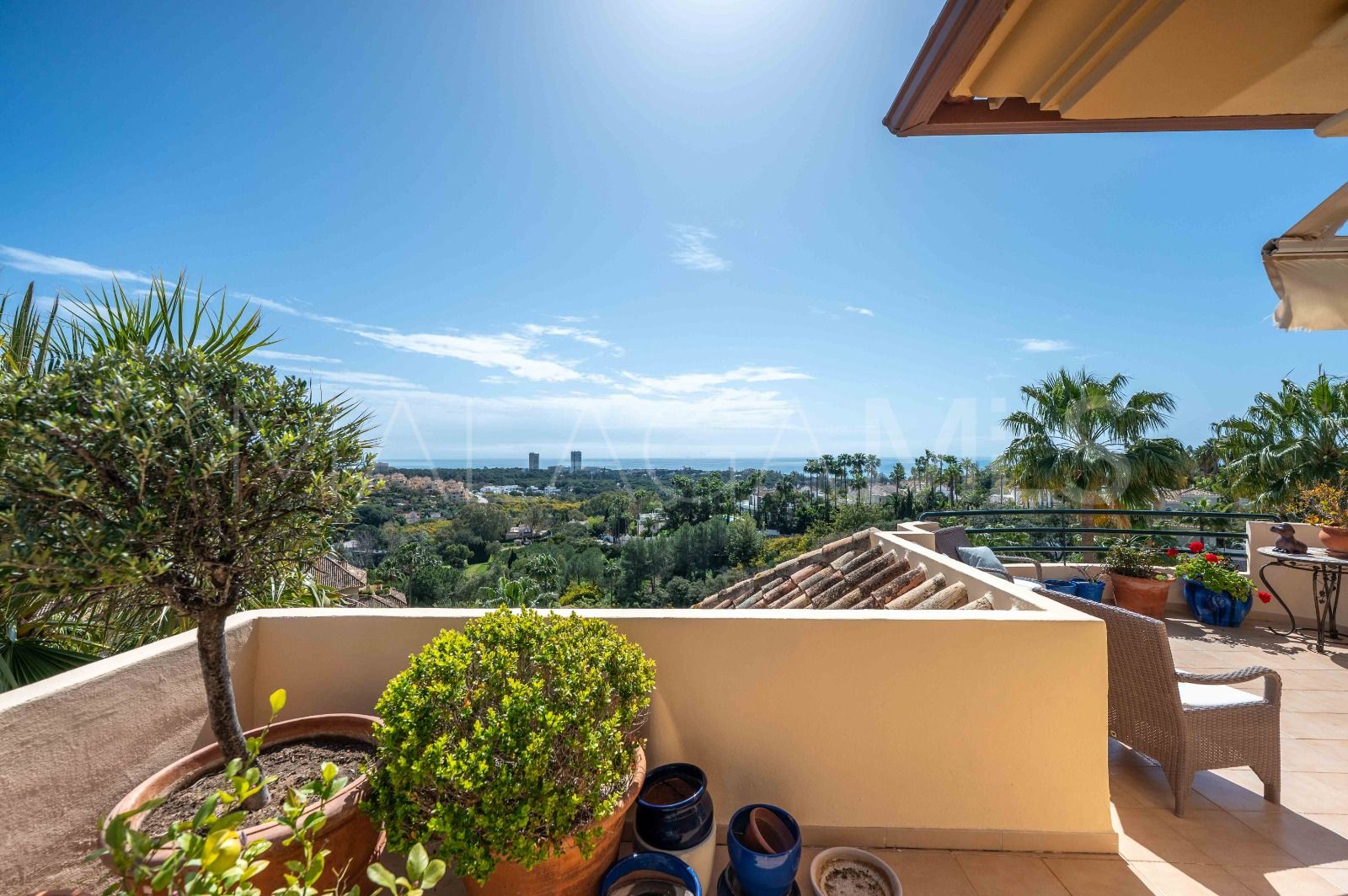 Zweistöckiges penthouse for sale in Elviria Hills