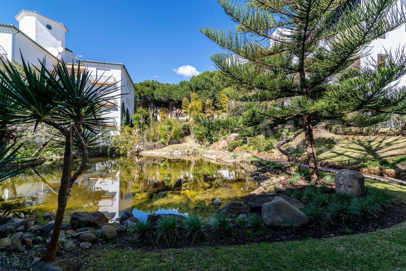 For sale apartment in Jardines de las Golondrinas