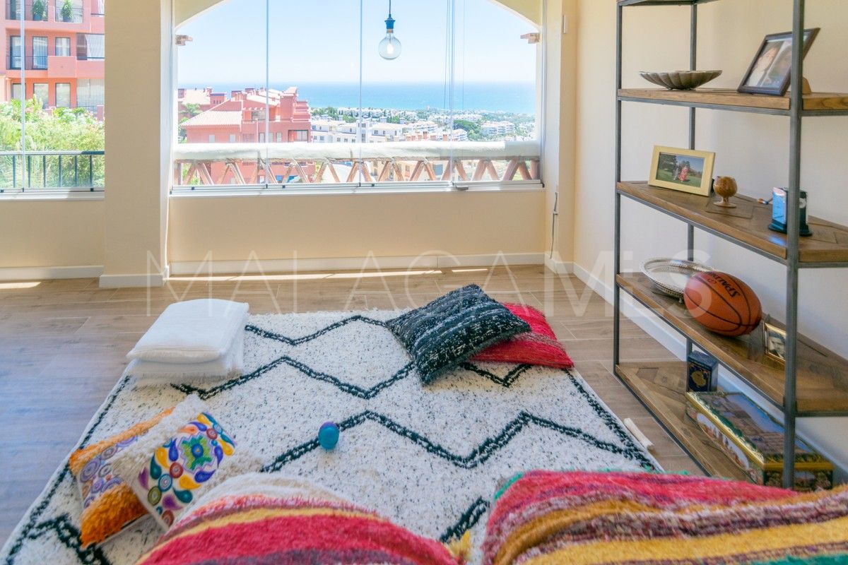 Apartamento planta baja a la venta in Altos de Calahonda de 2 bedrooms