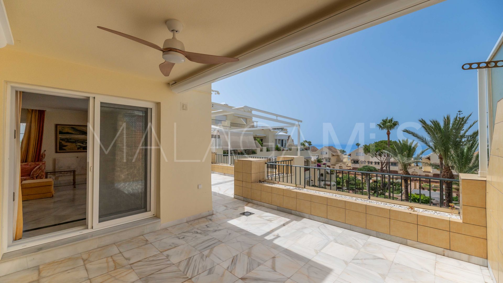 Duplex penthouse for sale in White Pearl Beach