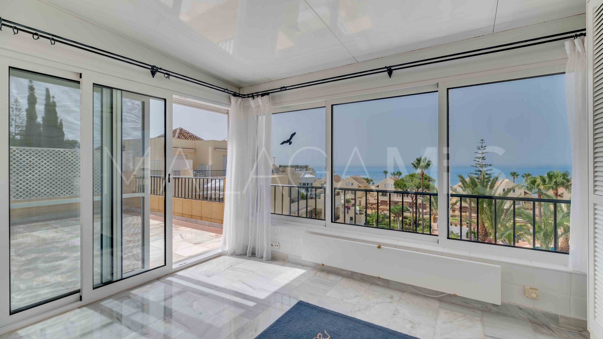 Duplex penthouse for sale in White Pearl Beach