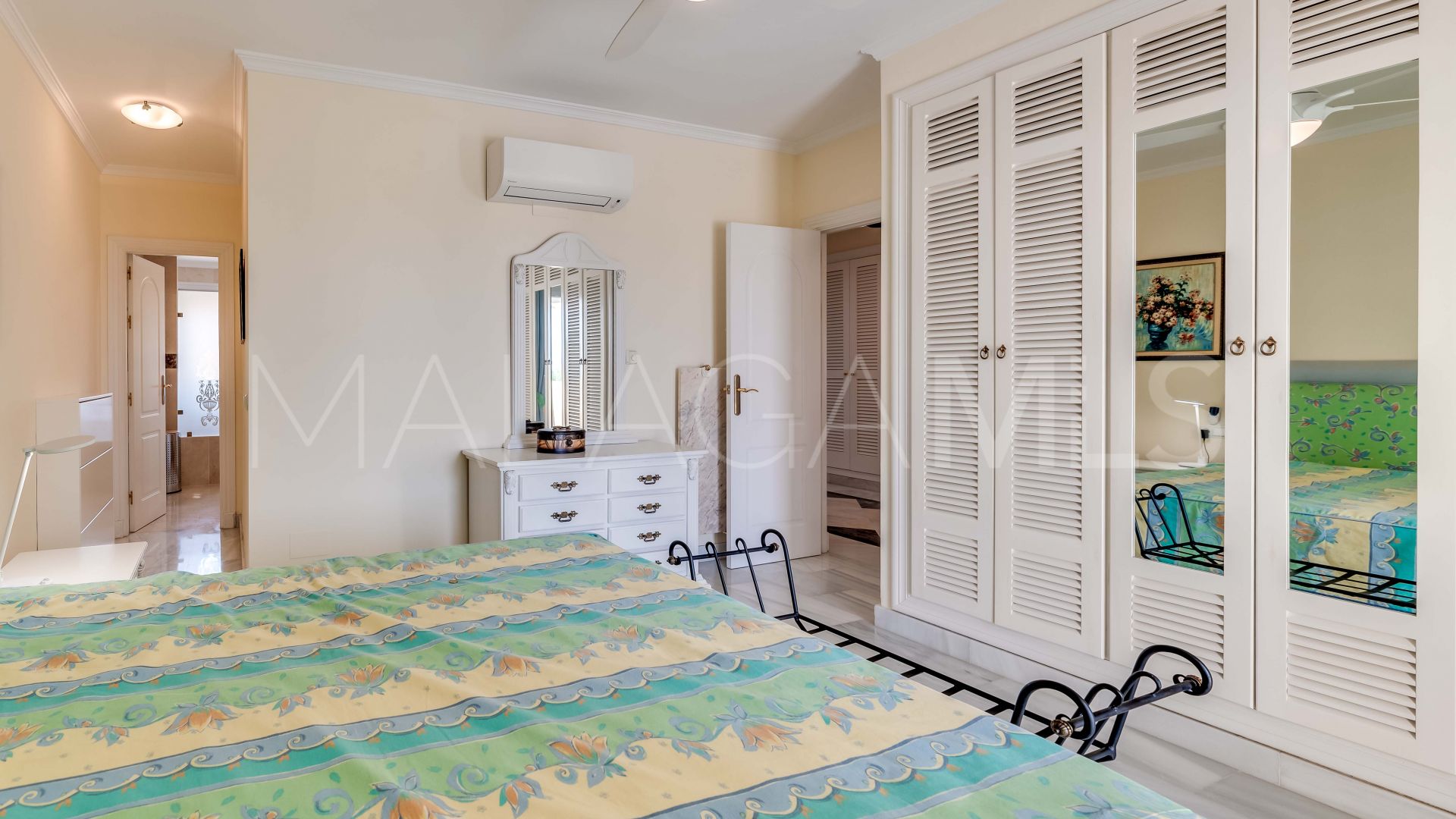 White Pearl Beach 3 bedrooms duplex penthouse for sale