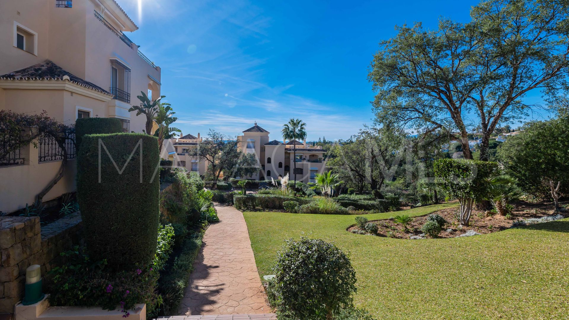 Buy Hacienda Elviria 4 bedrooms duplex penthouse