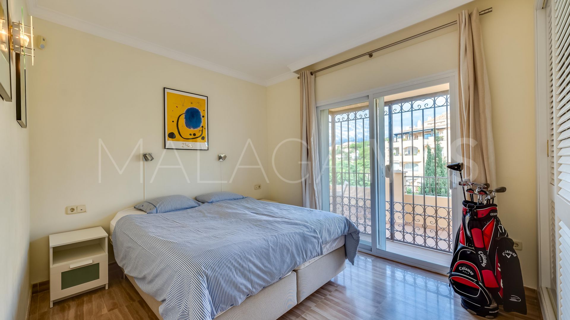 Atico duplex de 4 bedrooms a la venta in Hacienda Elviria