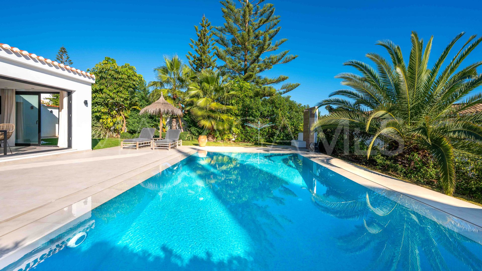 Haus for sale in Cerrado de Elviria