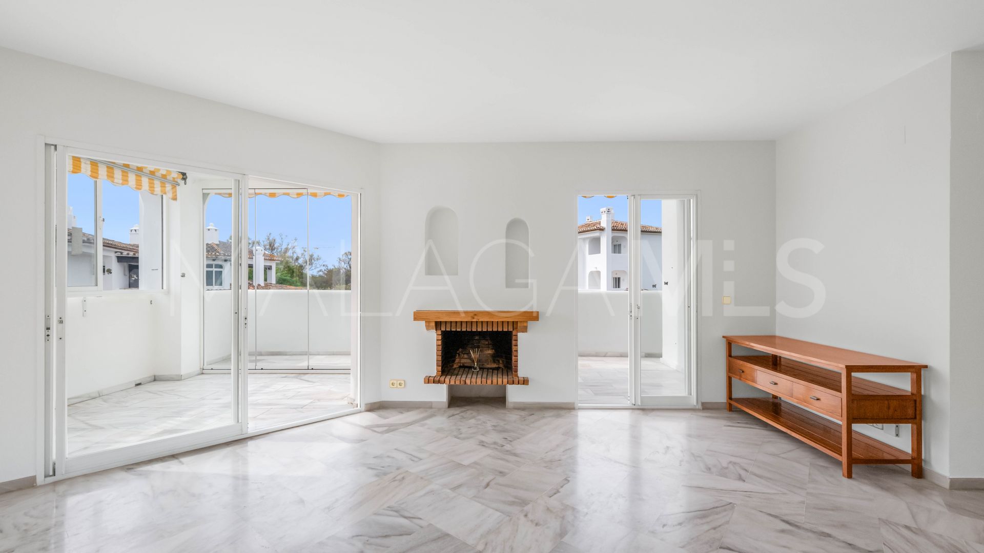 Apartamento for sale in Elviria