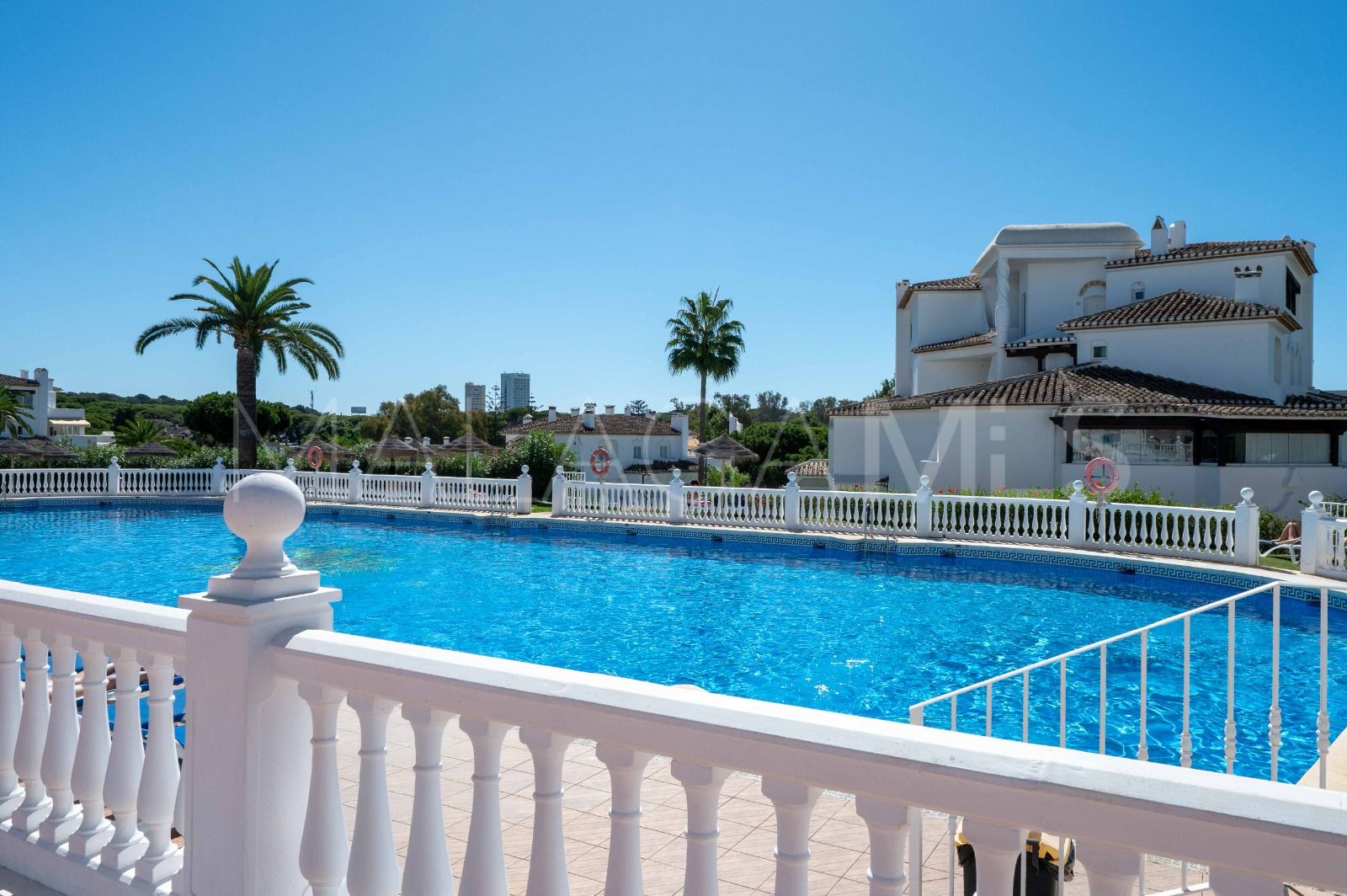 Apartamento for sale in Elviria