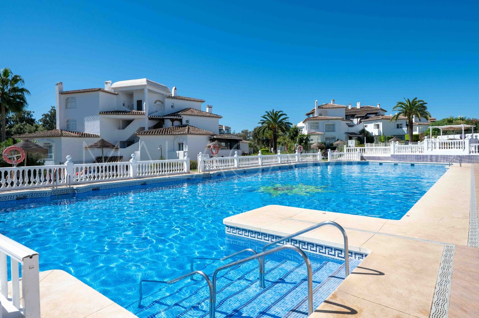 Apartamento for sale in Elviria