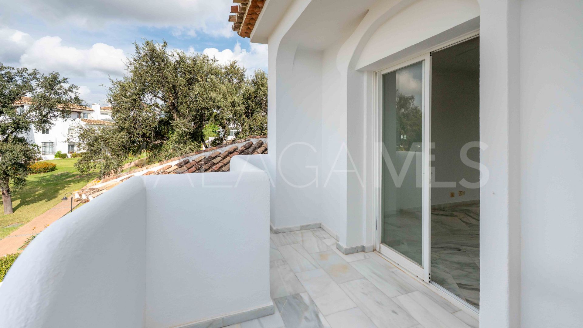 Apartamento for sale in Elviria