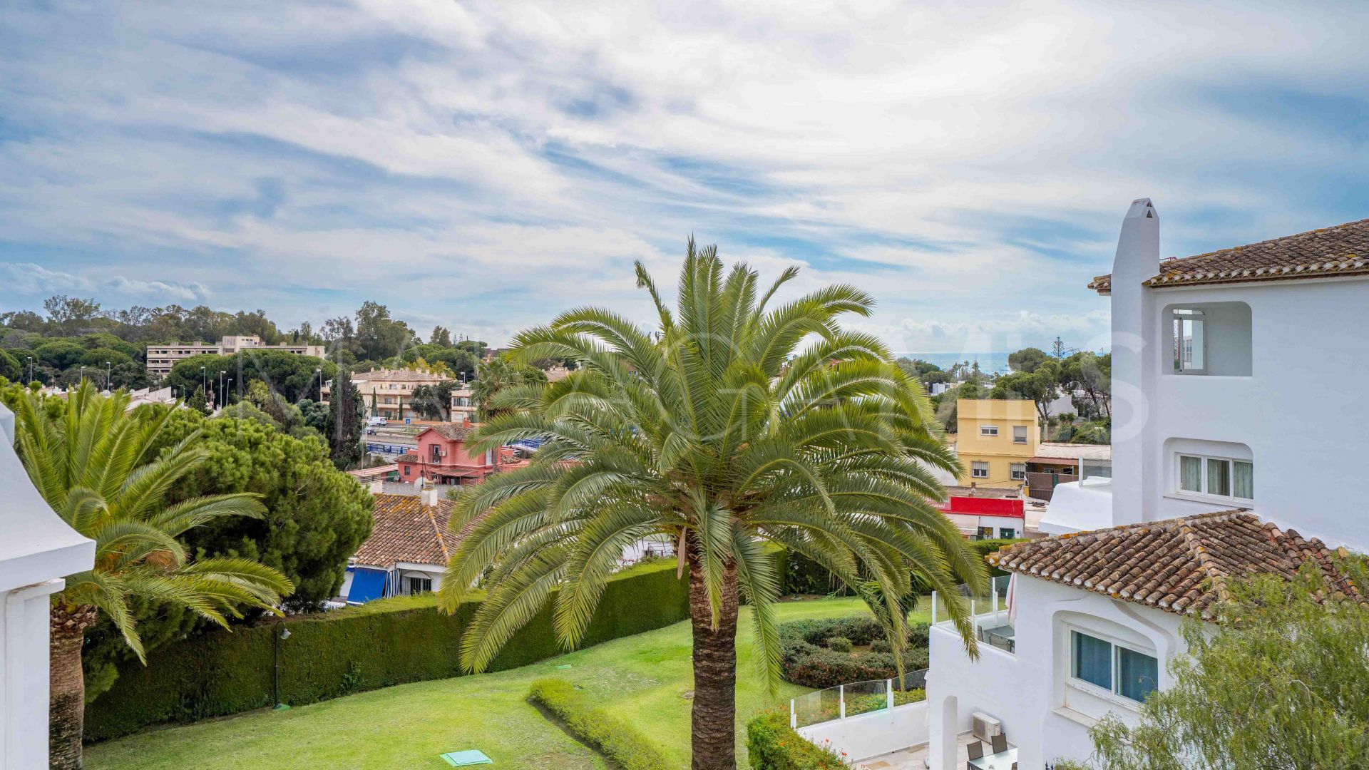 Apartamento for sale in Elviria