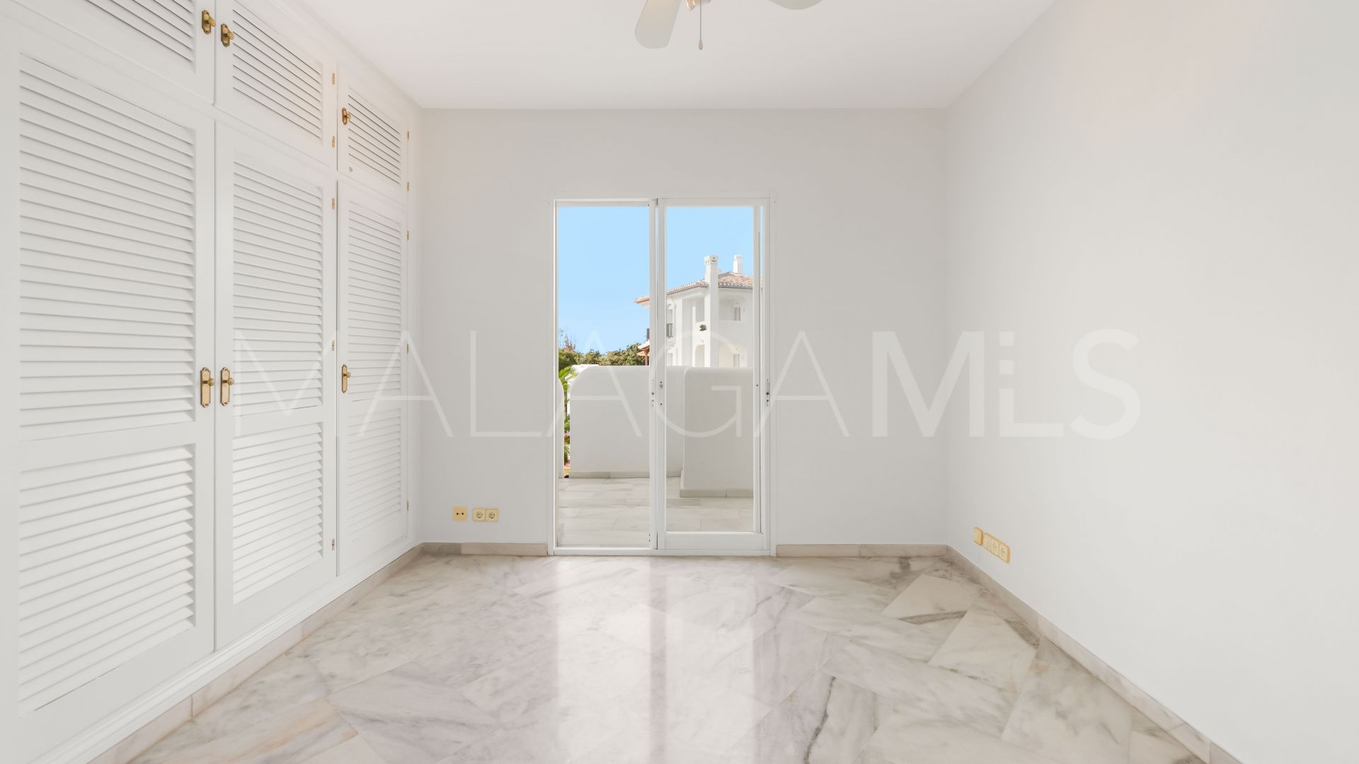 Apartamento for sale in Elviria