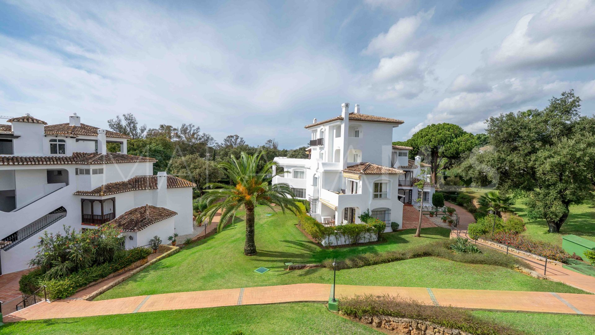 Apartamento for sale in Elviria
