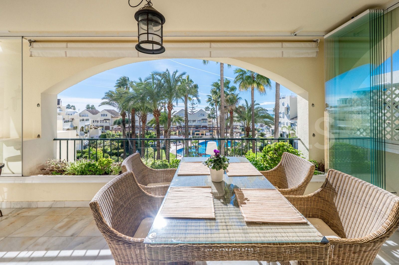 Lägenhet for sale in White Pearl Beach