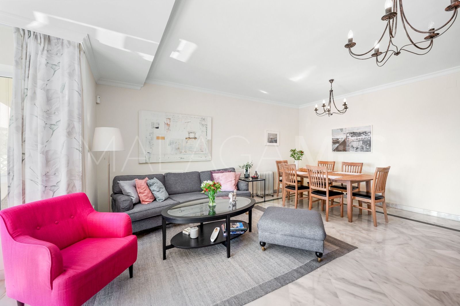 Lägenhet for sale in White Pearl Beach