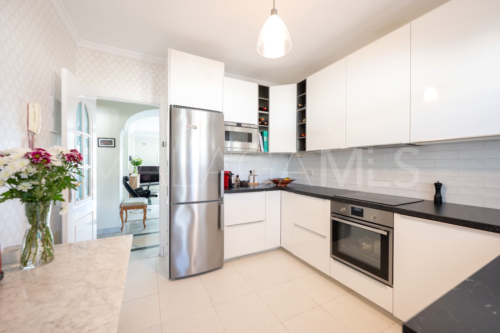 Lägenhet for sale in White Pearl Beach