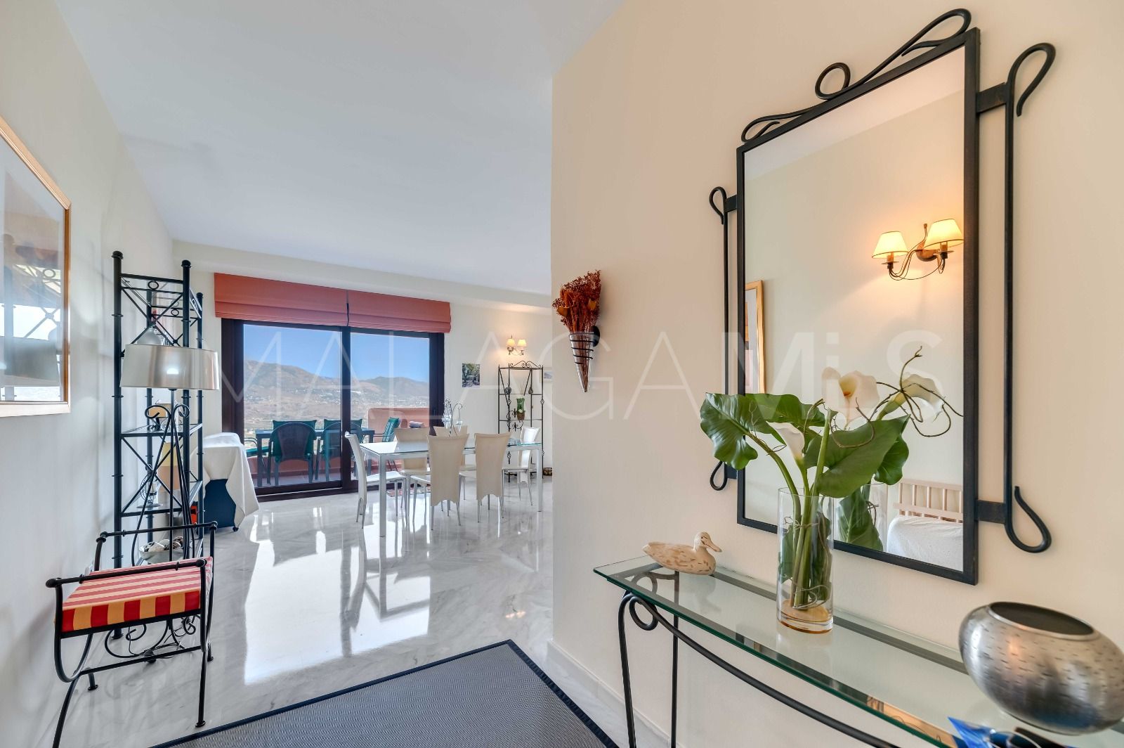 La Mairena apartment for sale