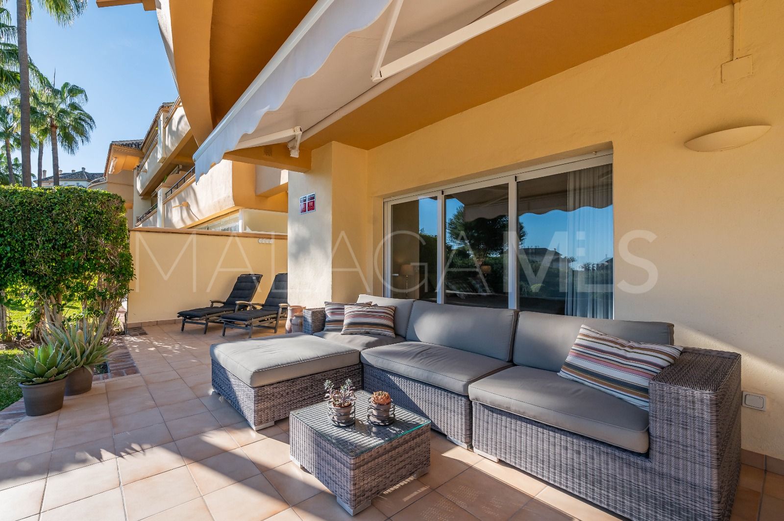 2 bedrooms ground floor apartment for sale in Elviria Hills